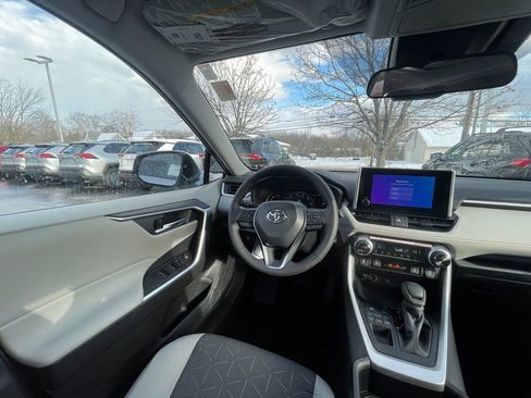 New 2025 Toyota RAV4 XLE image 12