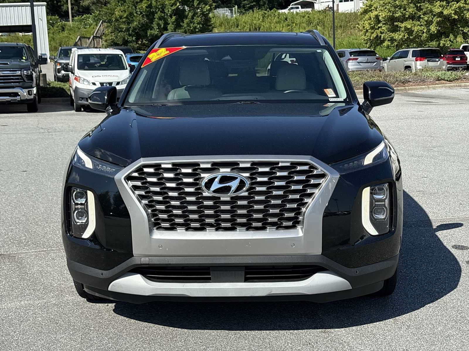 Used 2022 Hyundai Palisade SEL w/ 8P Bench Seat Package FWD image 3