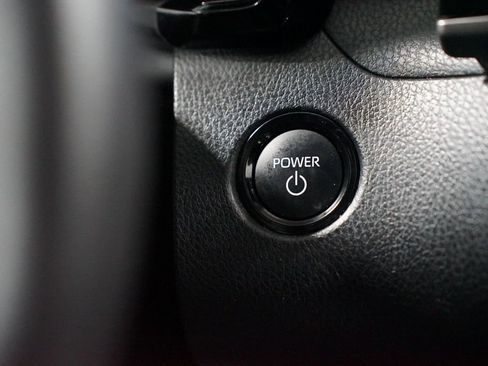 Certified 2025 Toyota Camry SE image 24