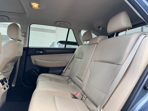 Used 2017 Subaru Outback 3.6R Limited AWD/4WD image 20