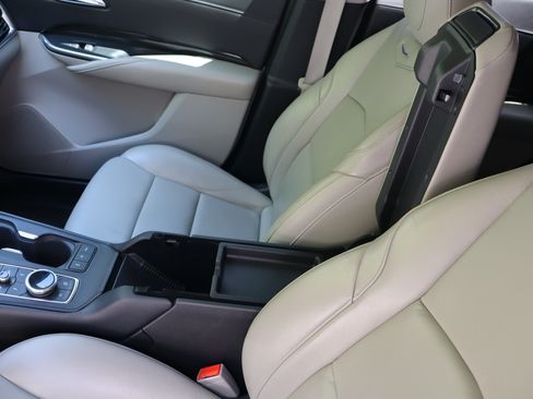 Used 2019 Cadillac XT4 Premium Luxury w/ Driver Assist Package FWD image 27