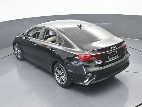 Used 2022 Kia Forte LXS w/ LXS Technology Package image 44