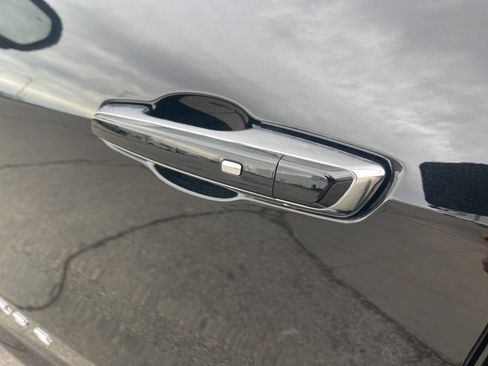 New 2026 Chevrolet Traverse High Country image 13