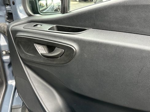 Used 2019 Mercedes-Benz Sprinter 170 image 13
