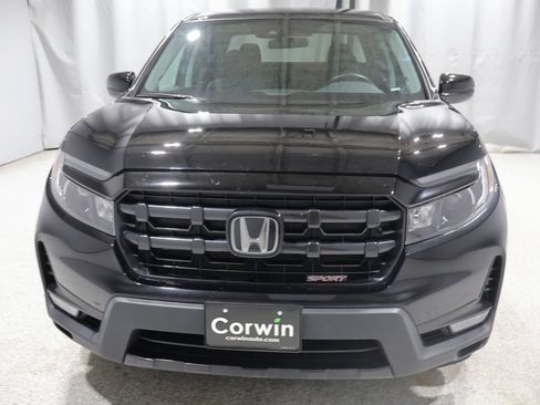 Used 2024 Honda Ridgeline Sport image 7