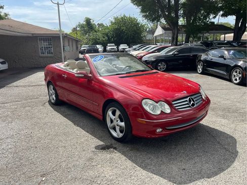 Used 2005 Mercedes-Benz CLK 320 Cabriolet image 3