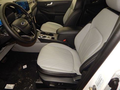 New 2026 Ford Escape Platinum w/ Premium Technology Package image 14