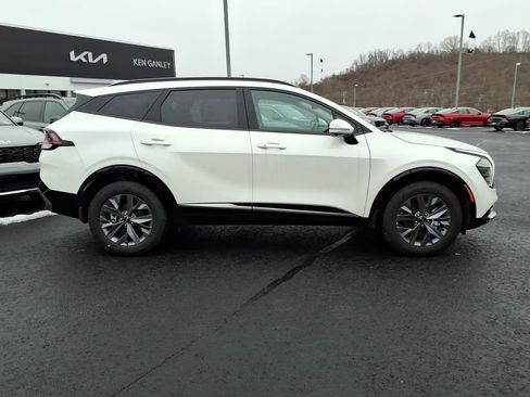 Used 2025 Kia Sportage SX Prestige image 4