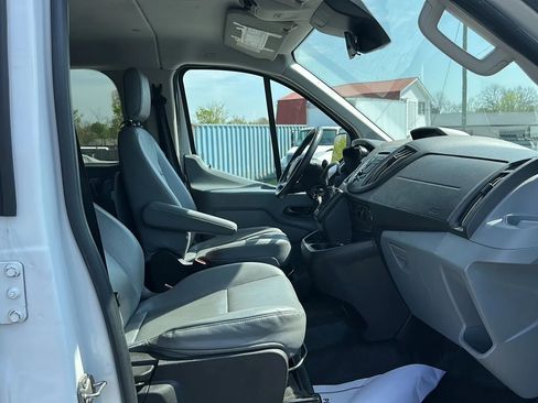 Used 2016 Ford Transit 350 XL image 11