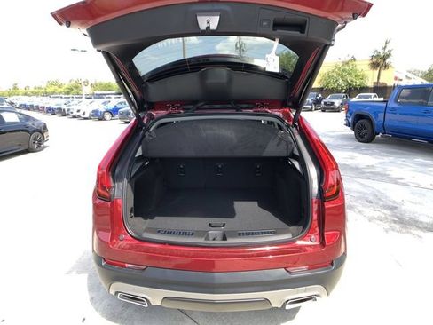Certified 2023 Cadillac XT4 Premium Luxury FWD image 30
