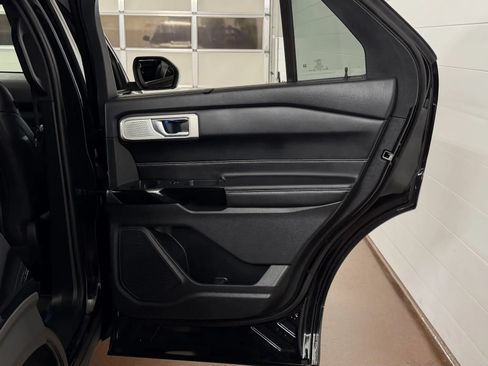 Used 2022 Ford Explorer ST w/ Equipment Group 401A AWD/4WD image 42