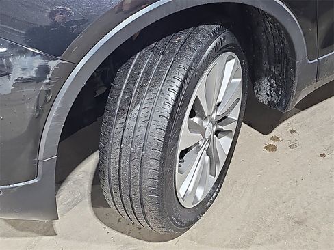 Used 2019 Buick Encore Preferred w/ Safety Package image 36