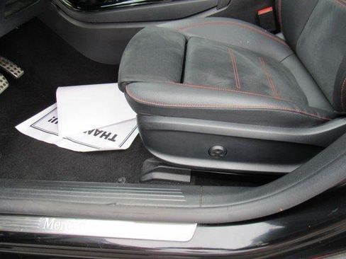 Used 2024 Mercedes-Benz CLA 250 4MATIC image 33