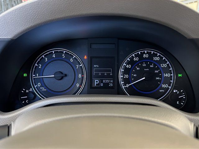 Used 2014 INFINITI Q60 Convertible w/ Premium Package RWD image 20