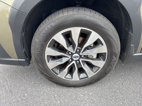 Certified 2025 Subaru Outback Limited image 13