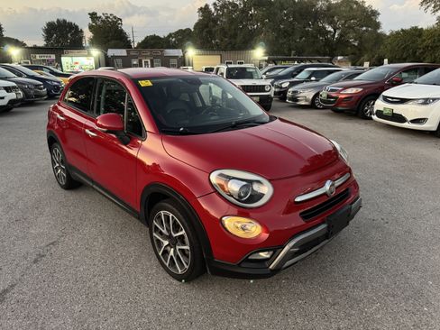 Used 2016 FIAT 500X Trekking Plus image 2