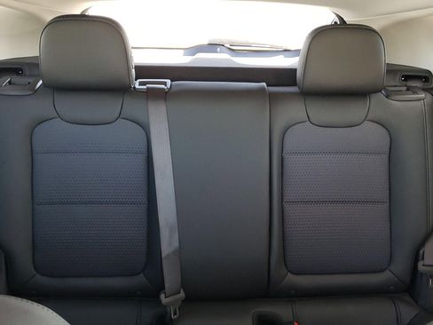 New 2026 Chevrolet Trax LT w/ Sunroof Package image 8