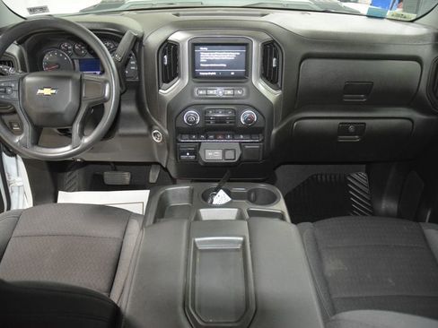 Used 2024 Chevrolet Silverado 2500 Custom w/ Custom Value Package AWD/4WD image 31