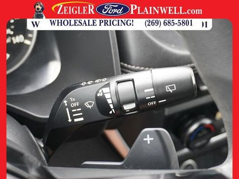 Used 2023 Nissan Rogue SV image 25
