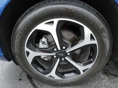 Certified 2023 Ford Escape ST-Line Elite w/ Premium Technology Package AWD/4WD image 10