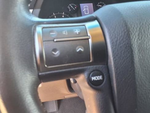 Used 2017 Lexus GX 460 w/ Navigation Package image 11