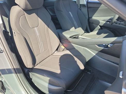 New 2026 Hyundai Elantra Blue image 17