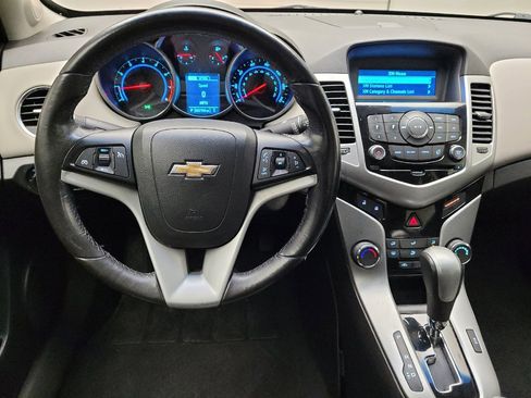 Used 2014 Chevrolet Cruze LT FWD image 22