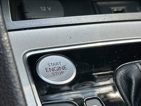 Used 2022 Volkswagen Passat 2.0T SE image 29