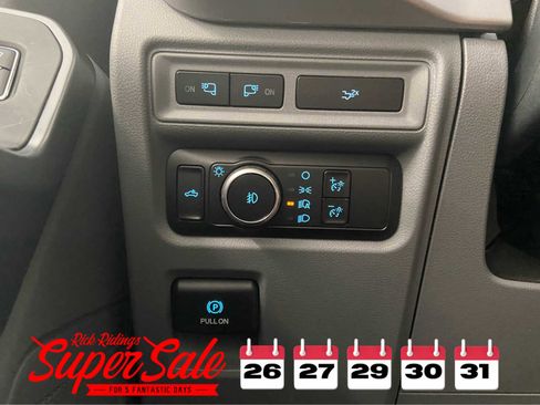 Used 2023 Ford F150 XLT w/ Equipment Group 302A High image 39