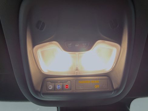 Used 2021 Chevrolet TrailBlazer ACTIV w/ Convenience Package image 21