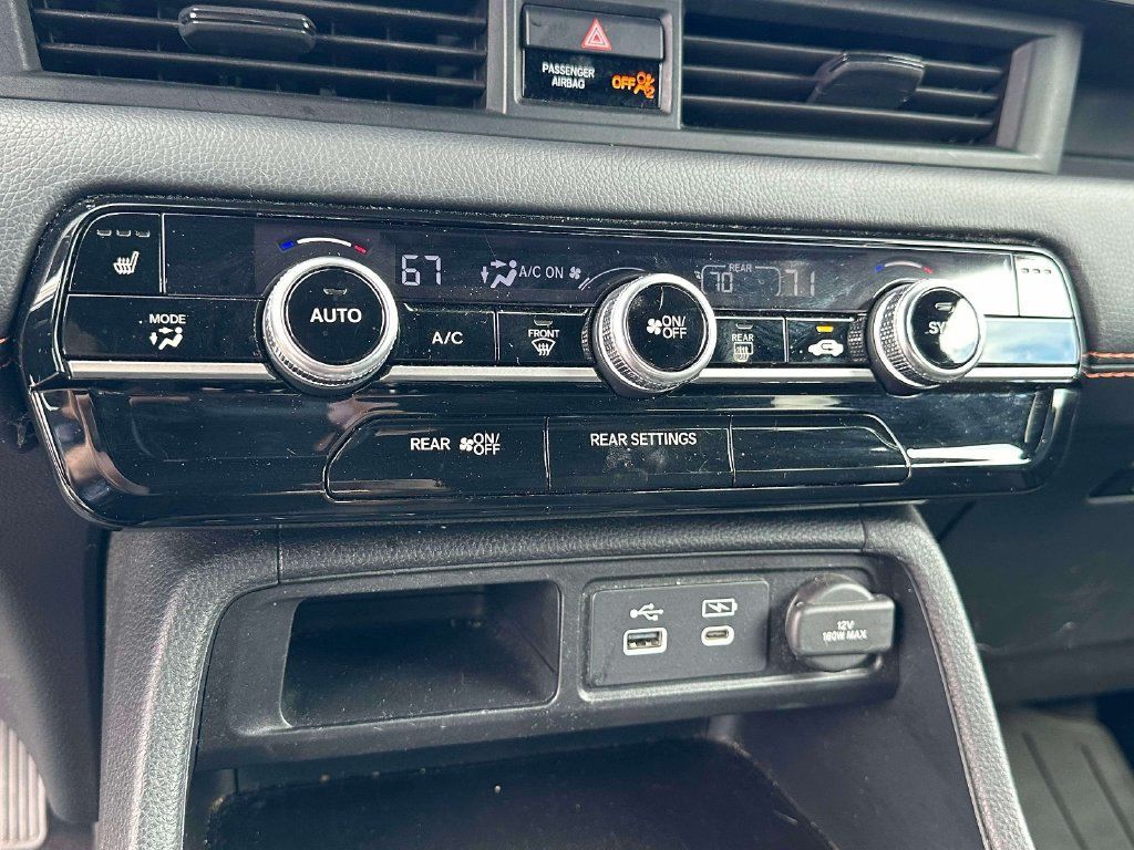 Used 2023 Honda Pilot Sport image 23