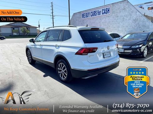 Used 2020 Volkswagen Tiguan SE w/ Panoramic Sunroof Package FWD image 1