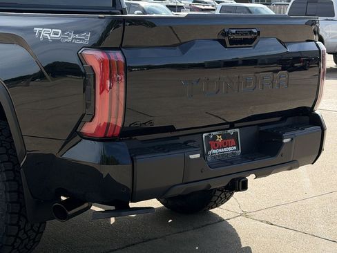 New 2026 Toyota Tundra Limited AWD/4WD image 7