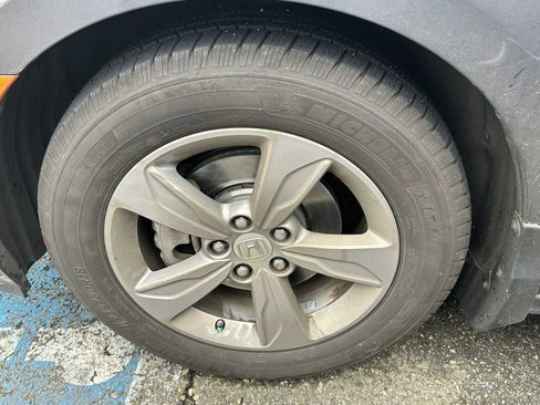 Used 2018 Honda Odyssey EX-L image 4