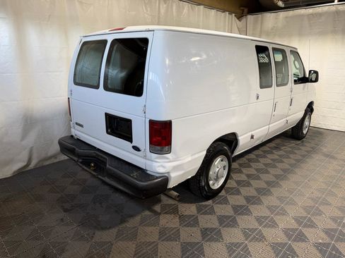 Used 2007 Ford E-150 and Econoline 150 RWD image 8