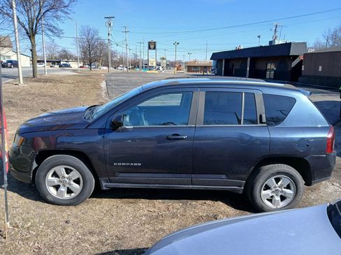 Used 2015 Jeep Compass Sport w/ Power Value Group image 3