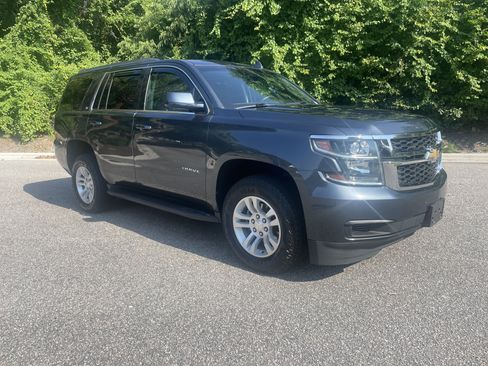 Used 2019 Chevrolet Tahoe LT AWD/4WD image 2