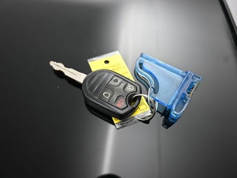 Used 2013 Ford Mustang Premium image 36