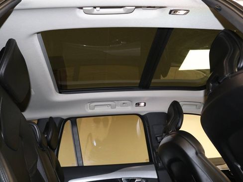 Used 2022 Volvo XC90 T5 Momentum AWD/4WD image 82