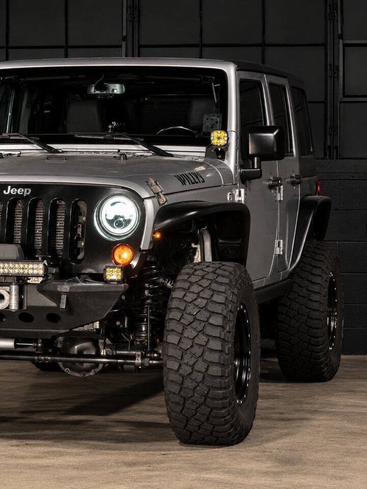 Used 2017 Jeep Wrangler Unlimited Sport AWD/4WD image 9