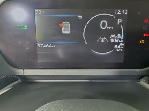 Used 2024 Toyota bZ4X Limited image 17