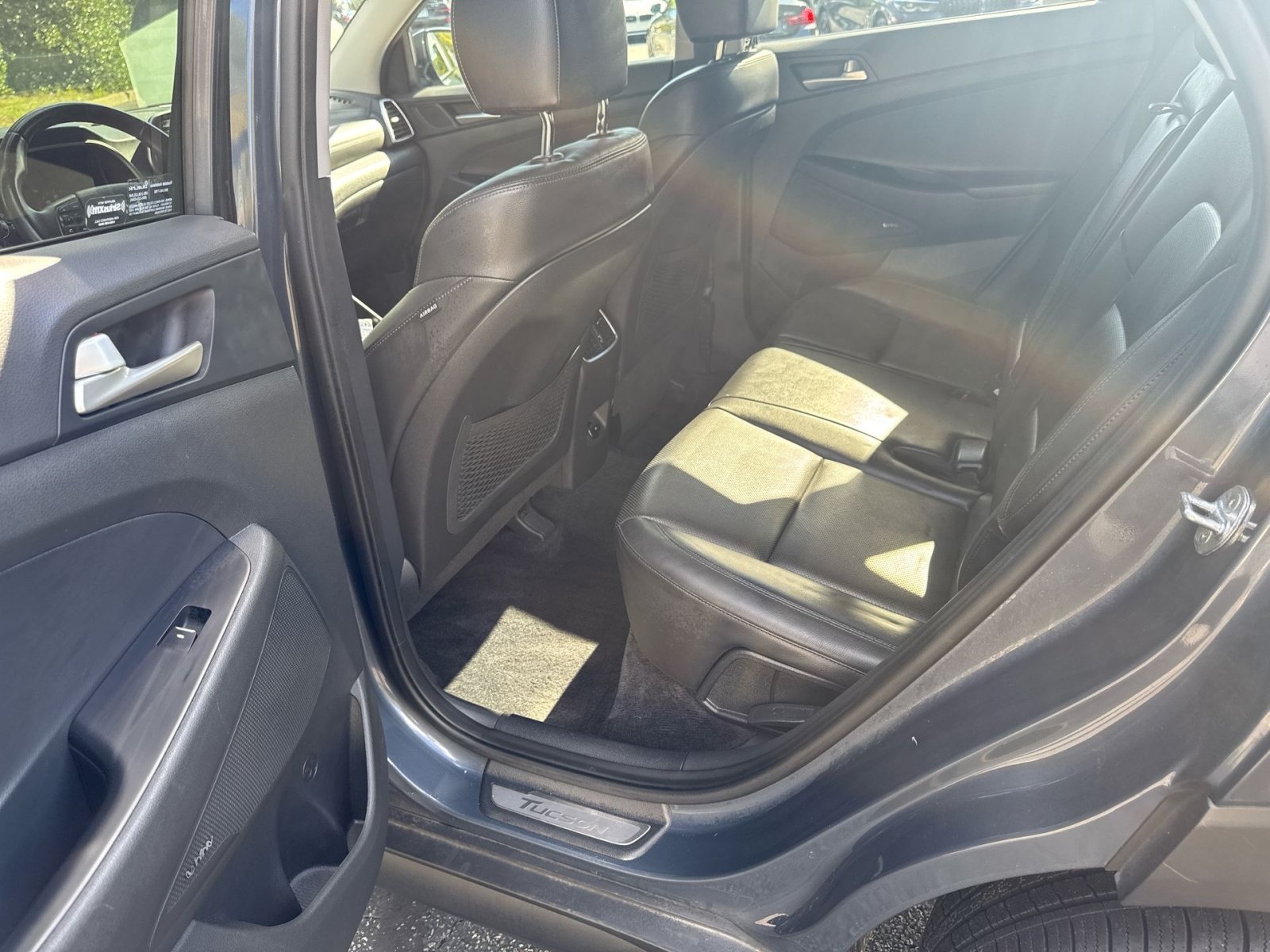 Used 2021 Hyundai Tucson Limited w/ Cargo Package FWD image 23