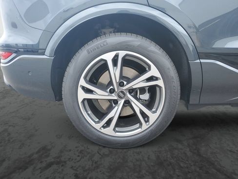 New 2027 Audi Q6 e-tron Premium Plus AWD/4WD image 5
