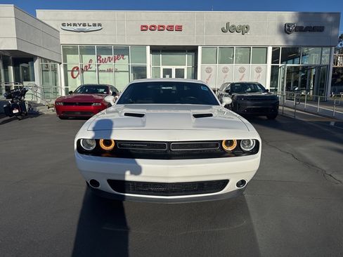 Certified 2021 Dodge Challenger SXT image 2