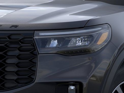 New 2026 Ford Explorer ST-Line AWD/4WD image 18