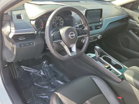 Certified 2024 Nissan Altima 2.5 SR AWD/4WD image 20