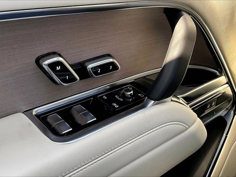 New 2026 Land Rover Range Rover SE AWD/4WD image 25