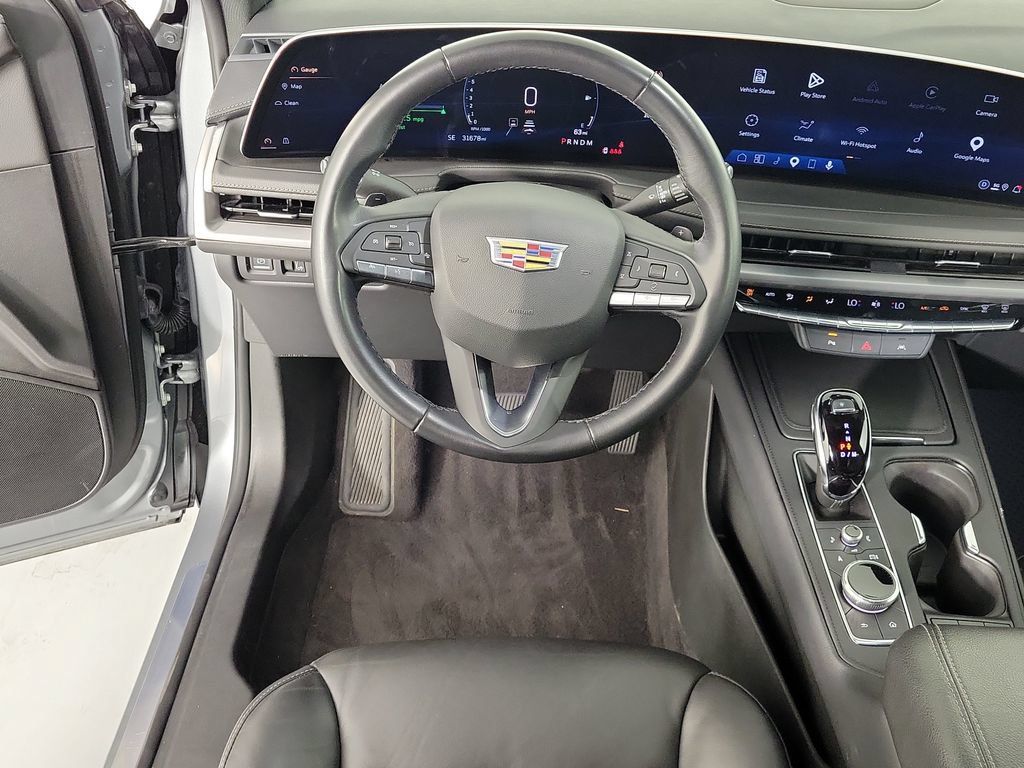 Certified 2025 Cadillac XT4 Premium Luxury FWD image 15