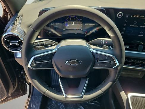 New 2026 Chevrolet Equinox LT w/ Midnight Edition FWD image 21