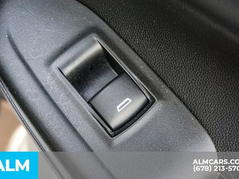 Used 2025 Chevrolet TrailBlazer LT AWD/4WD image 52